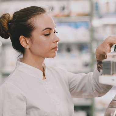 De ce consultanța specializată contează în alegerea unui parfum